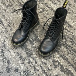 Dr Martens Boots 