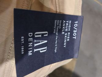 New Gap pants