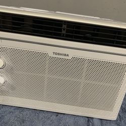 Window AC Unit 