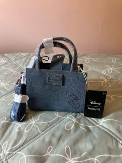 Loungefly Disney Lilo & Stitch Demi Crossbody bag