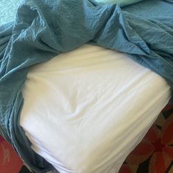 Twin Size Memory Foam Mattress With Bed Frame In The Excellent Condition 