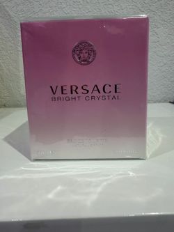 New Versace Bright Crystal eau de toilette natural spray.