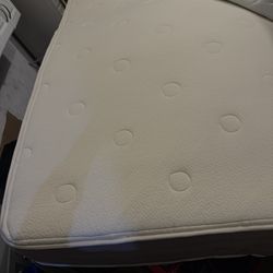 Queen Size Mattress And Box Spring