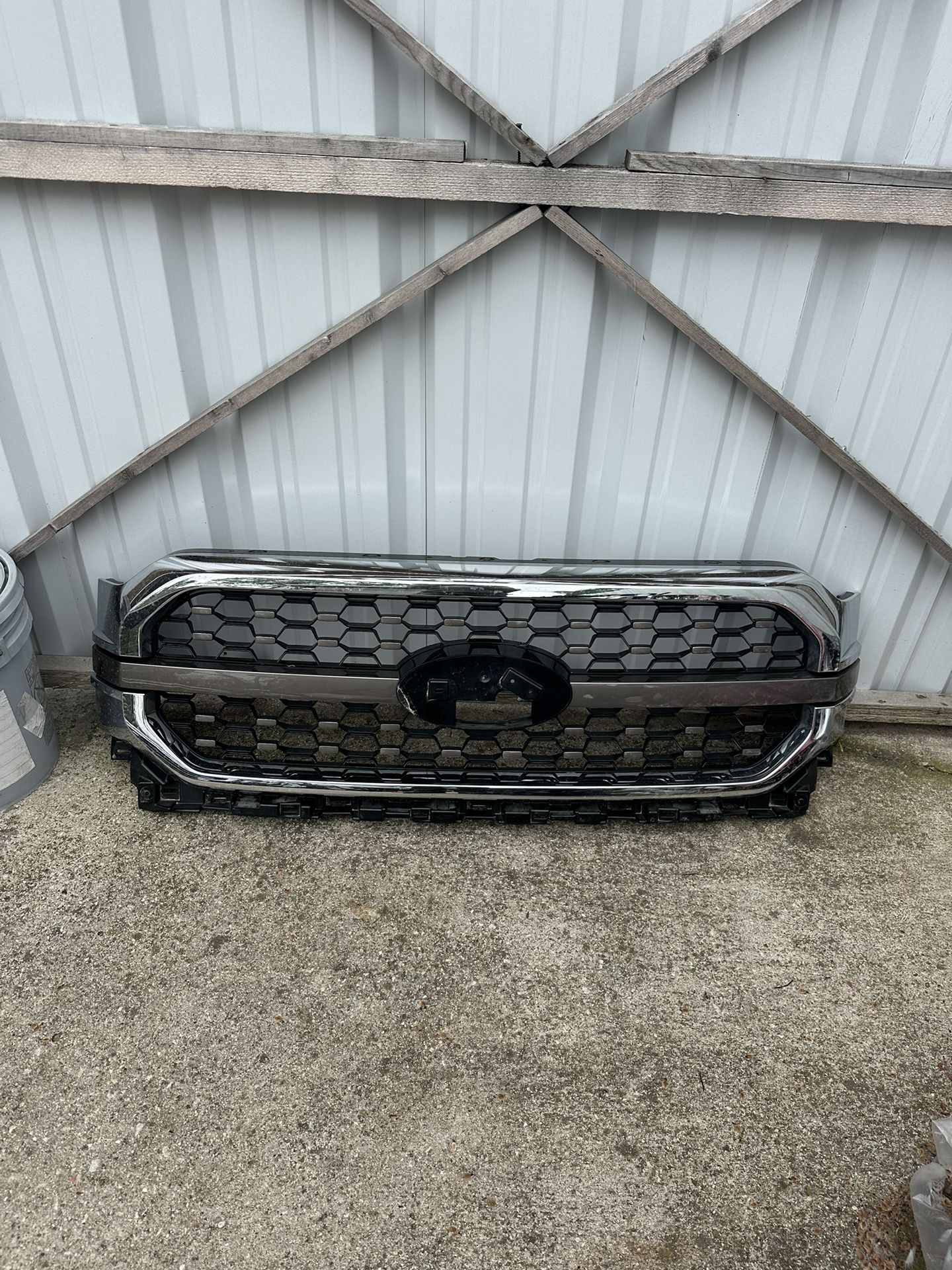2021-2023 Ford F-150 Grille OEM 