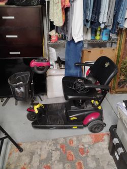 Medical motor scooter