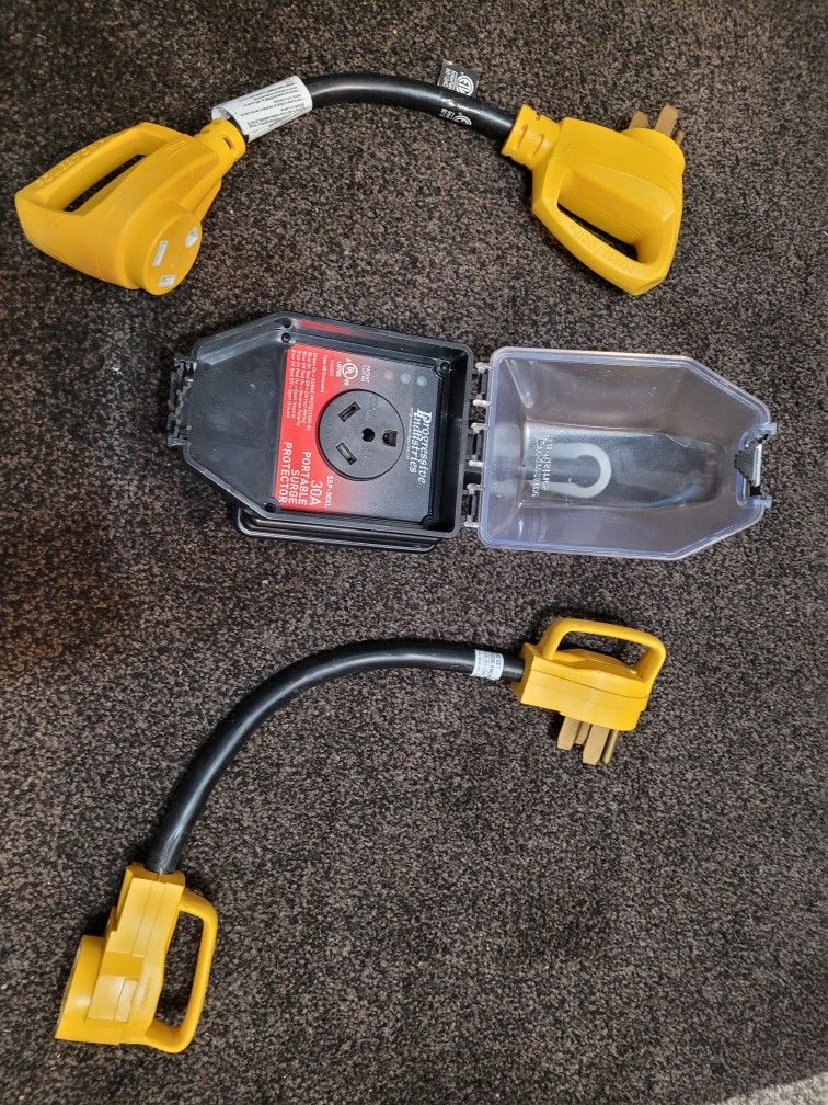 Progressive Industries SSP-30XL RV Adapters Lot.