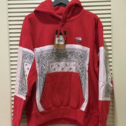 North face X Supreme Bandana Hoodie 