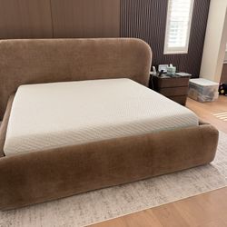 Casper Snow Max, King, Like New, Perfect Condition