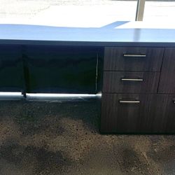 LONG OFFICE DESK