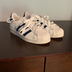 Adidas Superstar Boys 4.5y