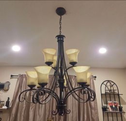 HAMPTON BAY ESSEX 9 LIGHT CHANDELIER