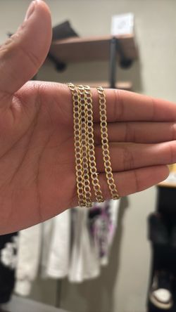 Curb Link Chain 14k