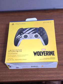 PS5 Controller Wolverine Adamantium color