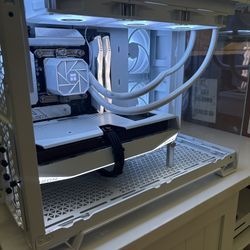 High End White Gaming PC