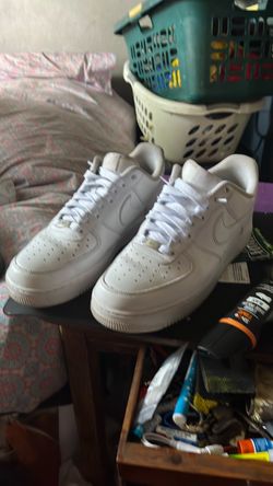 Nike Air Force 1s white