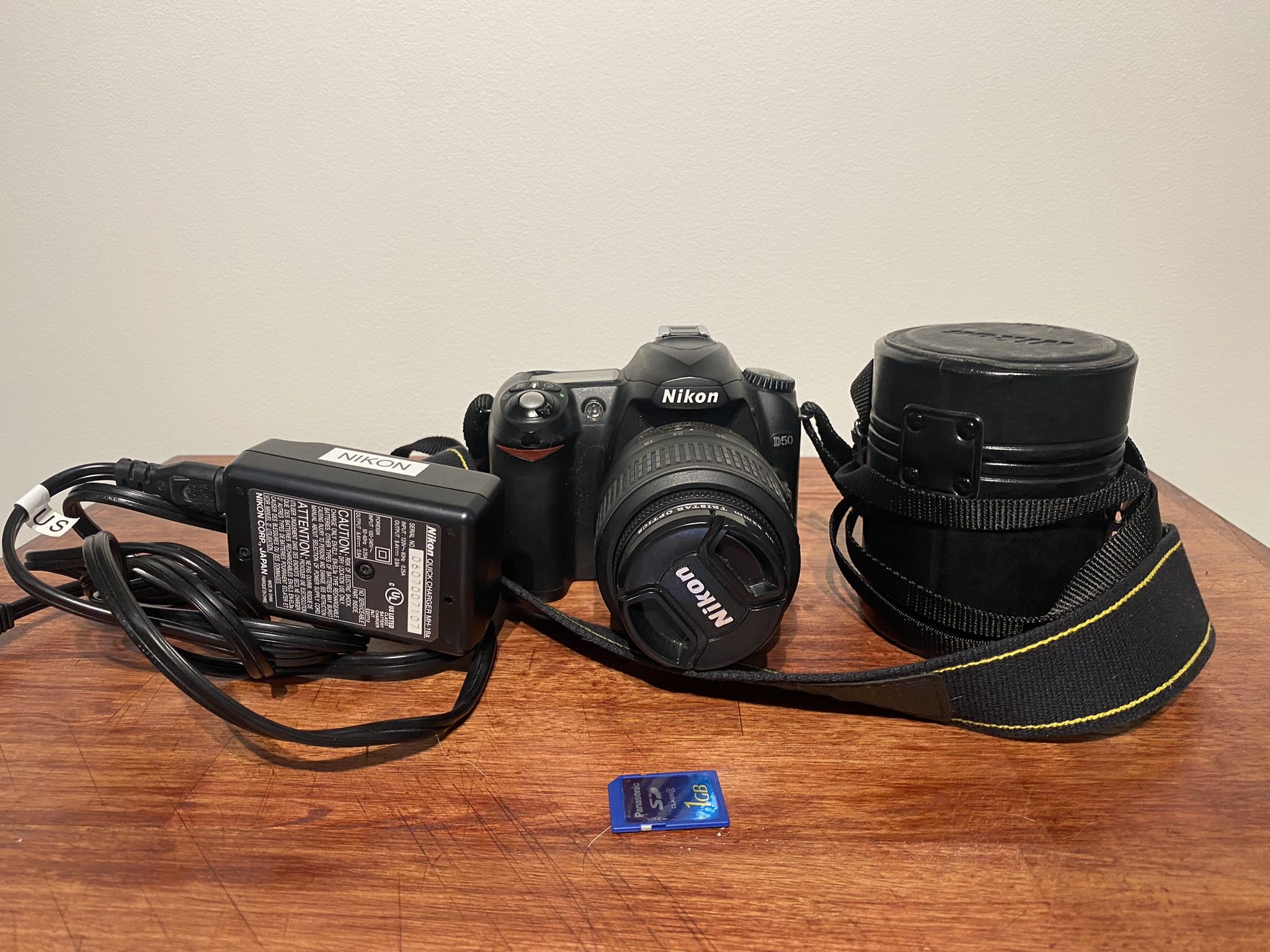 Vintage DSLR Nikon D50
