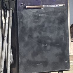 Kegerator With Keg And Tap 2500 Brand New 