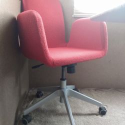 Nice Destok Chair 💺 $35