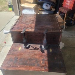 A Nice 2 Piece Stand