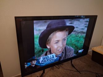 65inch Panasonic plasma flat screen with ruko remote.