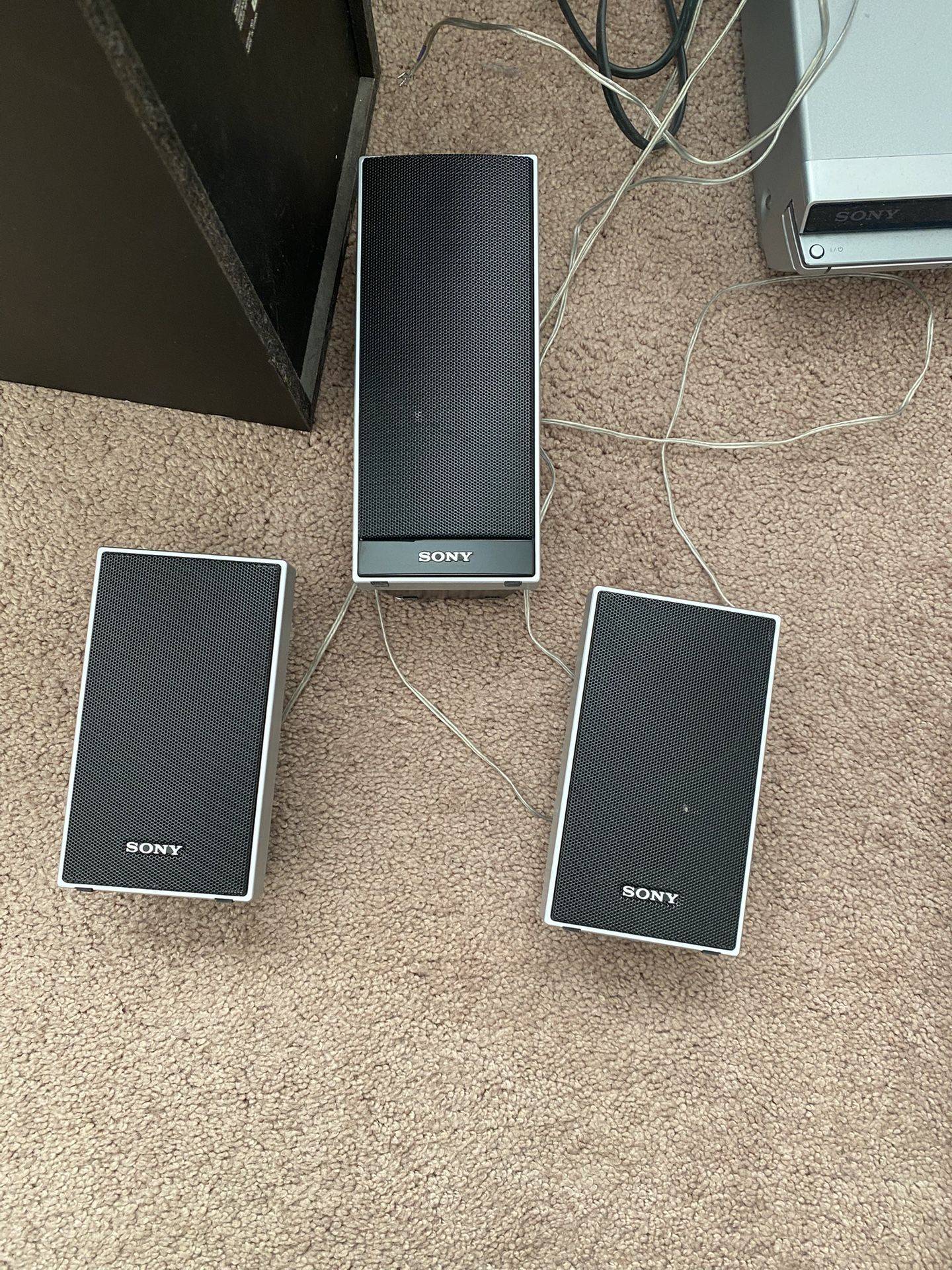 Sony speakers and VCR