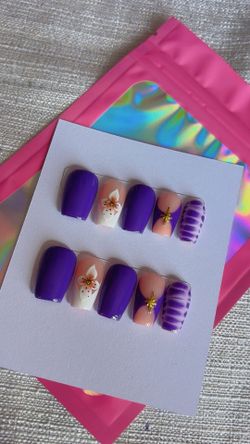 Press On Nails