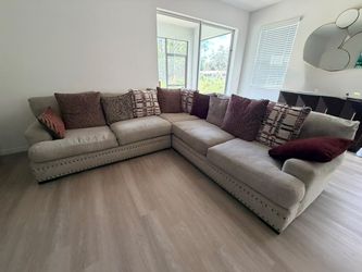 Complete 5-Piece L-Shaped Sectional Set + Coffee Table & Lamps