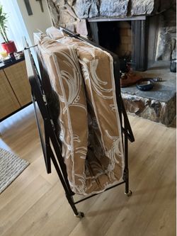 Rollaway bed