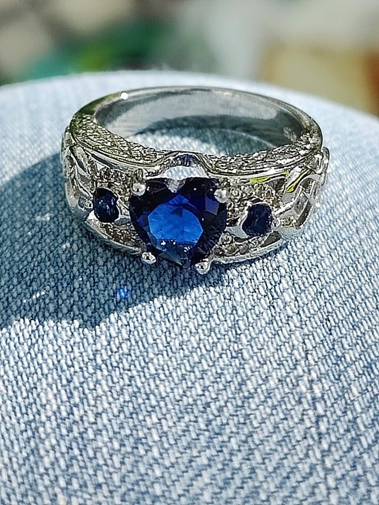 Heart Sapphire Ring