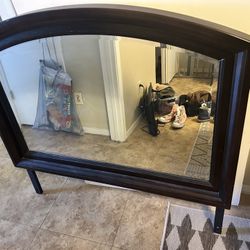 Mirror Dresser 