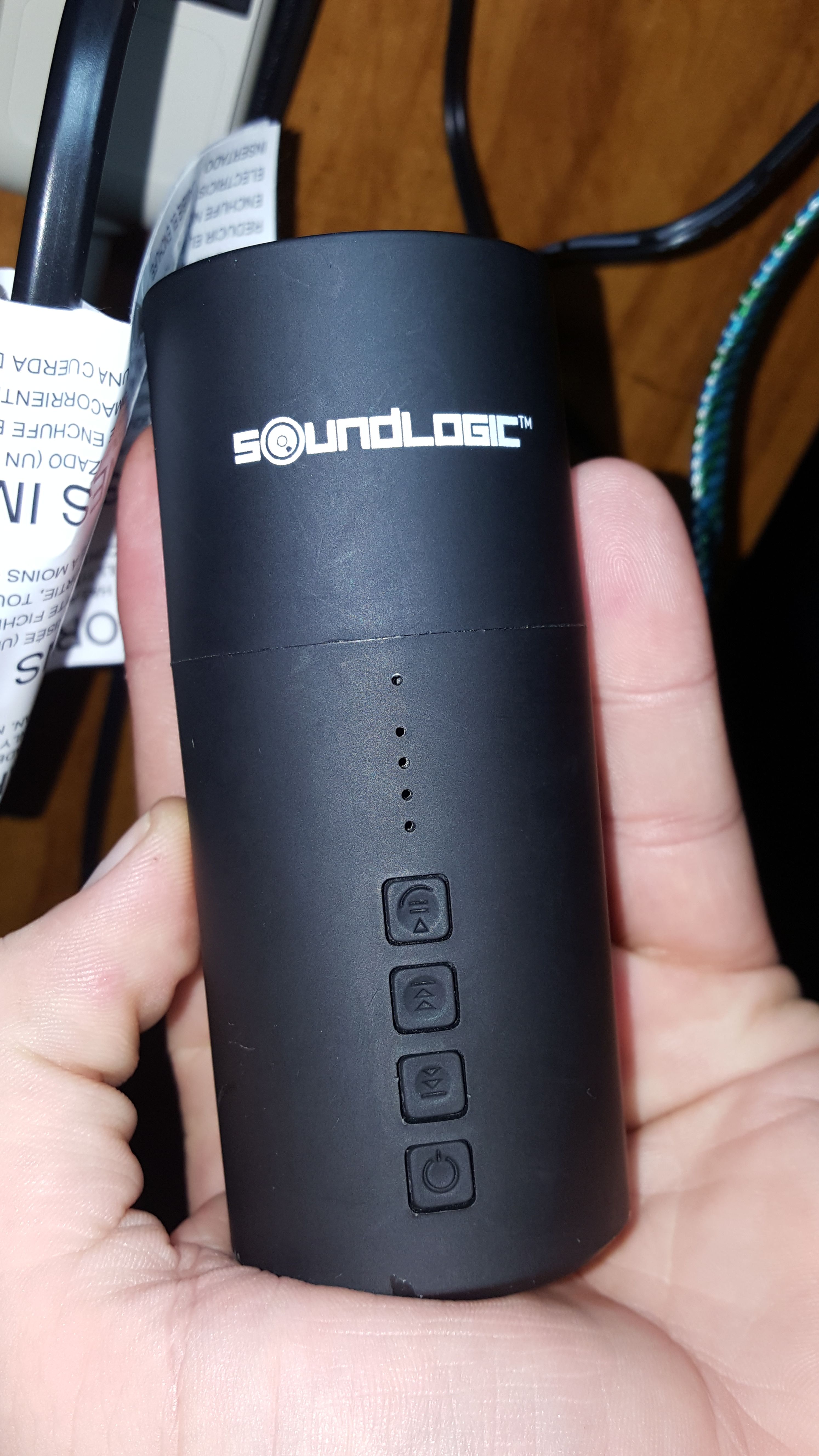 sound logic Bluetooth speaker and charger