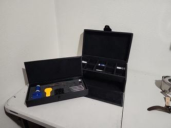 Diplomat Carbon Fiber Watch Box with Tool Kit
