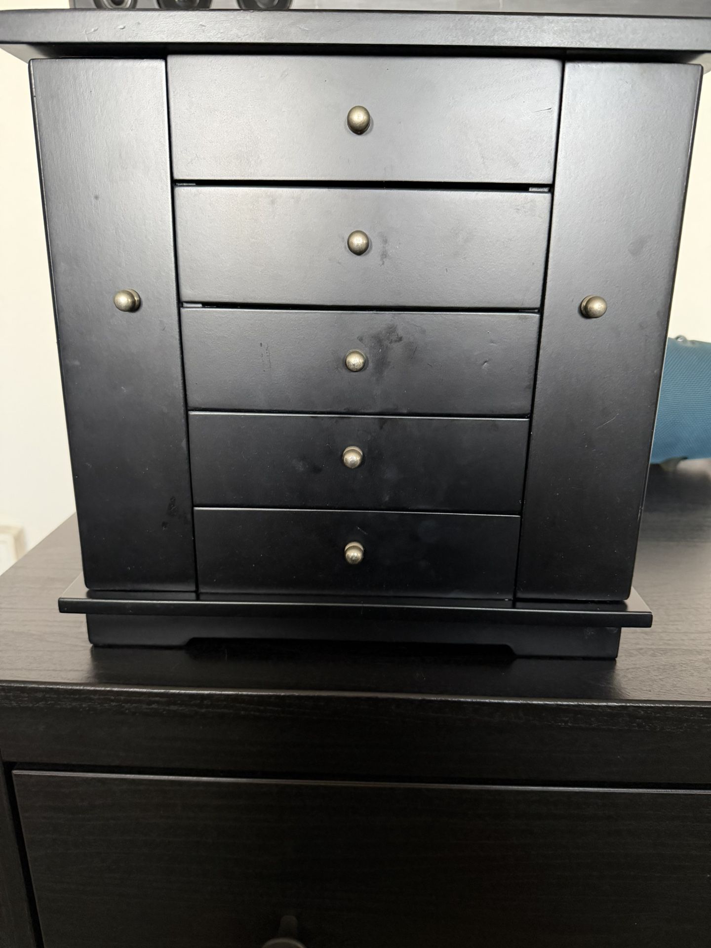 Jewelry Box/organizer