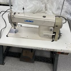 Juki sewing maching