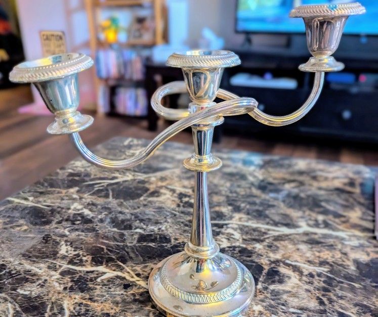 Candelabra- Twist Arm Candelabra