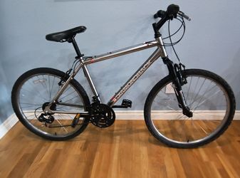 26" Diamondback Outlook Mountain Bike – 21 Speed – Front Suspension - Aluminum Frame