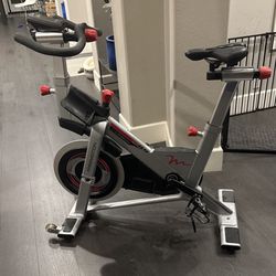 Spin Bike: Schwinn Freemotion S11.9 Carbon Drive Indoor Cycled (commercial grade)