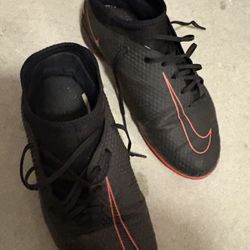 Indoor Soccer Size 8 