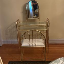 Vintage Gold Makeup Table And Chair With Mirror