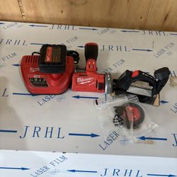 M12 FUEL 12V 3 in. Lithium-Ion Brushless Cordless Cut Off Saw Kit with One 4.0 Ah Battery Charger