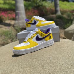 Custom Shoes (Lakers)