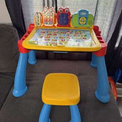 V-Tech Learning Desk