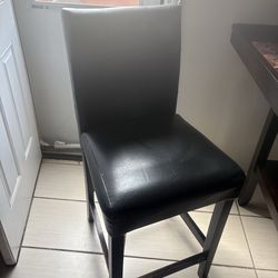 4 high top chairs