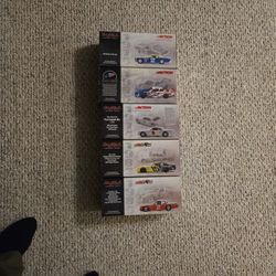 (5)1/24 Dale Earnhardt Diecast Cars 