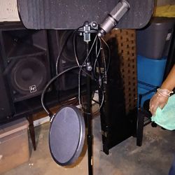 Audio-Technica AT2020USB+ Cardioid Condenser USB Microphone, With Built-In Headphone Jack & Volume Control
