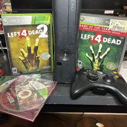 Xbox 360 Slim With 4 Games 