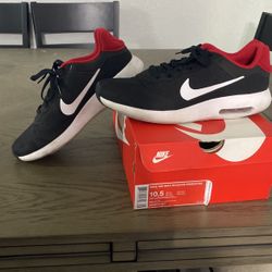 Nike Air Max Modern Essential