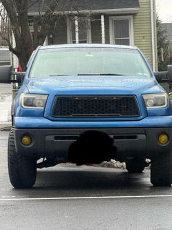 07 tundra      12,500$