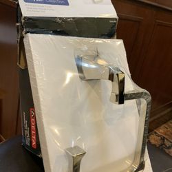 Square Towel Ring In Polished Nickel