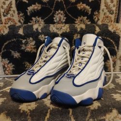 Size 4y - Jordan Pro Strong Mid White